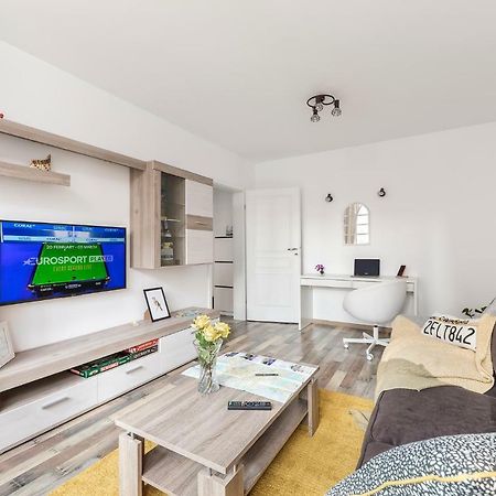 Ada Bucharest Apartment Екстериор снимка